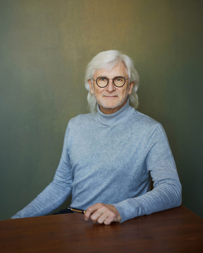 montreal-architect-portrait-by-nadia-zheng.