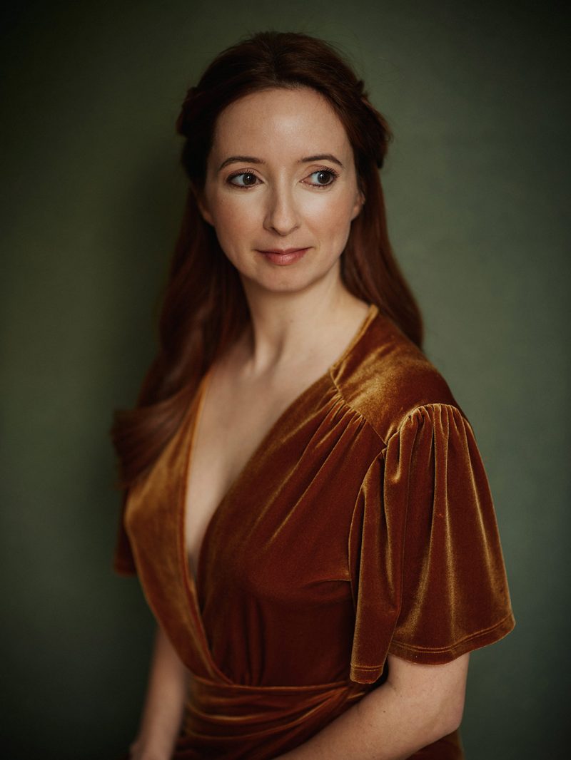 Montreal-musician-pianist-portrait-vintage-velvet-orange-dress-red-hair-olive-canvas-background-by-nadia-zheng