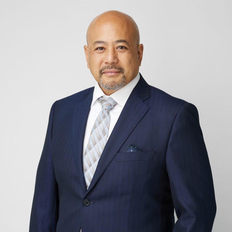 Montreal-corporate-headshot-08