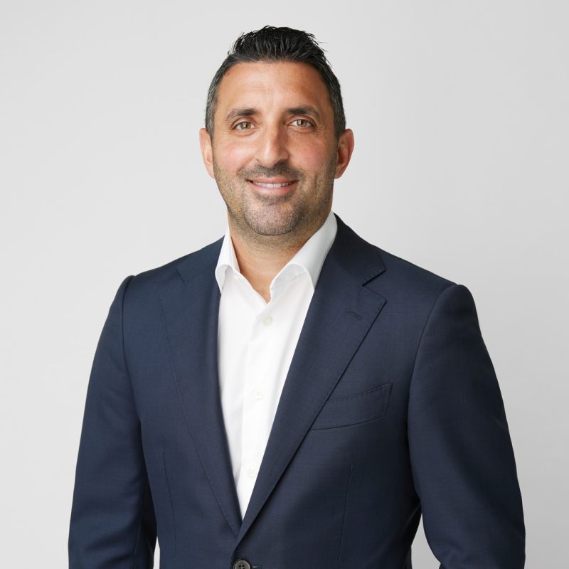 Montreal-corporate-headshot-09