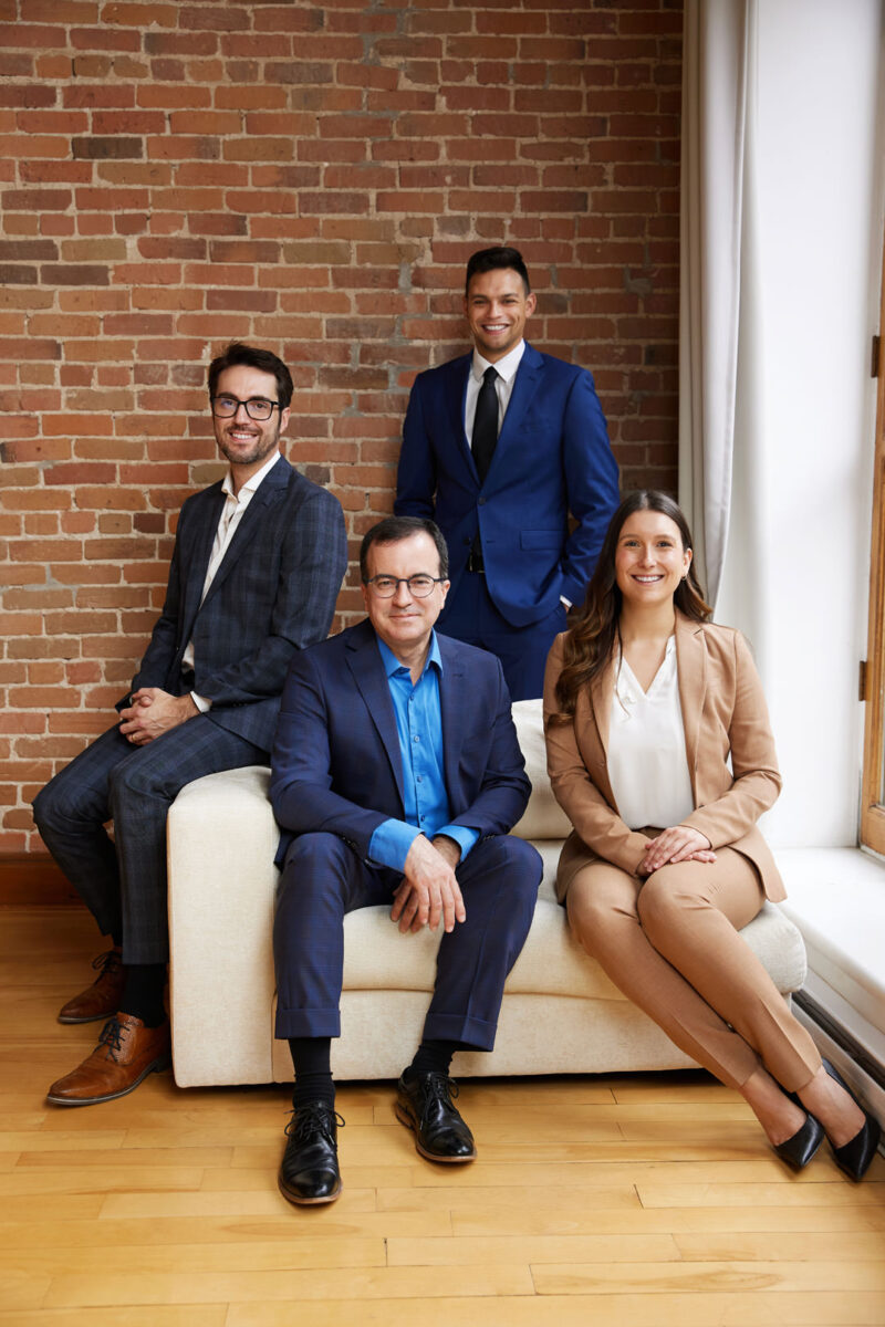 Montreal-corporate-office-loft-red-brick-old-port-portraits-team-photos