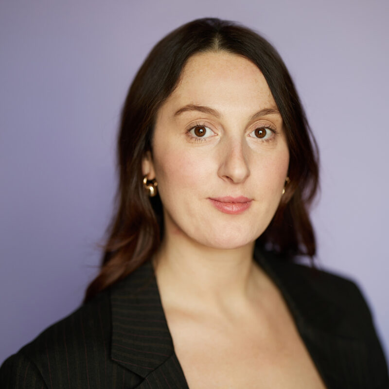 Montreal-team-business-casual-corporate-headshots-natural-light-purple-background-12